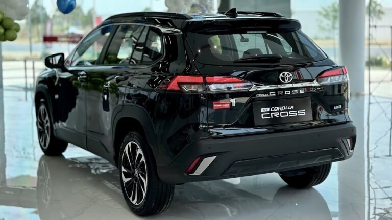 कम कीमत में मिलेंगे ज्यादा फीचर्स Toyota Corolla Cross की बेमिसाल कार में